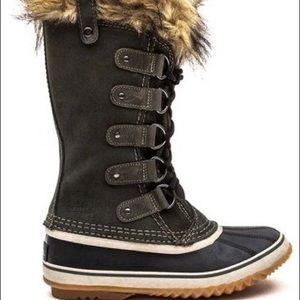 Sorel Women's Joan of Arctic Nori in Dark Olive